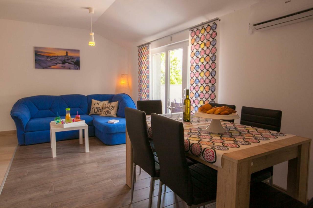 Apartman Zara Malinska Luaran gambar